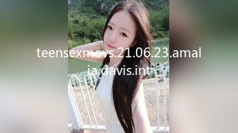 梦心玥 性感白色高开叉服饰 勾勒出高挑曼妙身姿 娇媚姿态婀娜动人