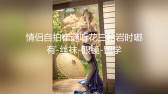 妈妈的乳汁，开档黑丝露脸极品少妇跟大哥激情啪啪，口交足交骚穴特写，各种抽插激情上位，边草边挤奶水刺激