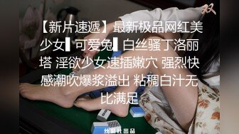 大屌壮男偷看帅小伙调情,忍不住露面加入 下集