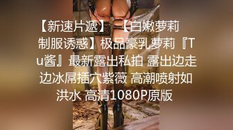 55岁巨乳纹身熟女老公不在家火腿肠自慰，年轻是做鸡的