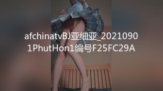 单位女厕偷拍美女同事的多毛小嫩鲍