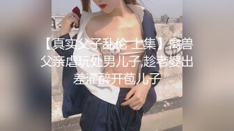   女神 ！女神 ！大波浪黄发美少女，身材一流白嫩美乳，带上黑框眼镜，脱光光诱惑，扭腰摆弄姿势