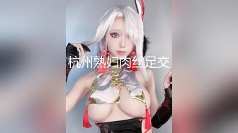 后入屁眼插着尾巴的小性奴