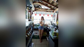 新流出酒店偷拍萤石云精品热裤配开档黑丝的骚逼女孩赴约打炮