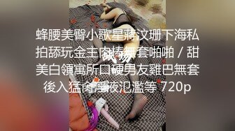  美女3P 被两根大肉棒轮流猛怼 身材不错 大奶子 无毛鲍鱼