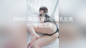 最新4月震撼精品！万人在线追踪OF甜美可爱清纯风博主【绯红小猫】露脸私拍②，各种大号道具双洞疯狂紫薇，相当反差 (4)