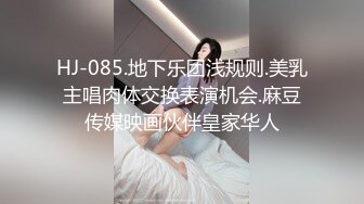 刺激剧情女郎带上全套和几个猛男玩拳击没等打完衣服都给脱光了鸡巴掏出来深喉菊花阴道一起干